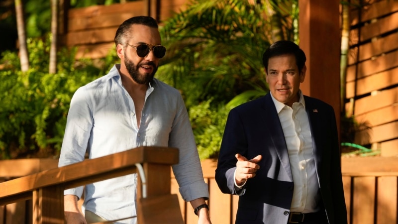 Rubio: Oferta de El Salvador de encarcelar a criminales de EEUU enfrenta "legalidades"