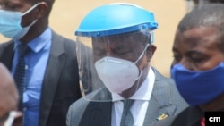 Vice President Constantino Chiwenga says Zimbabwe is in the process of securing coronavirus vaccines to contain the pandemic which he said was in worrisome situation lately. (Columbus Mavhunga/VOA) 