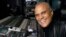 ARHIVA - Hari Belafonte u studiju u Njujorku, 1. novembra 2001. (Foto: AP/Leslie Hassler)