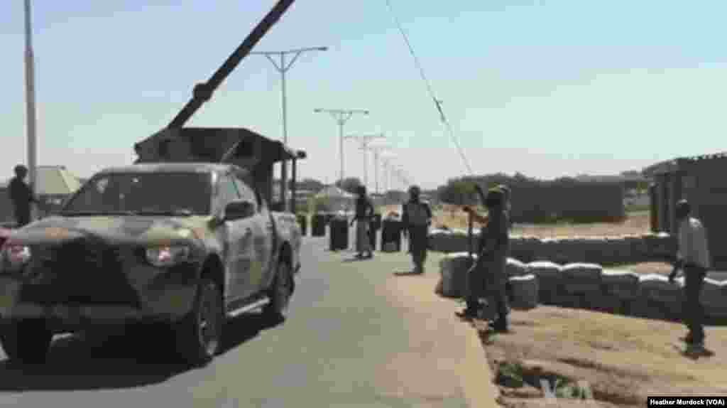 A Civilian JTF check-point in Maiduguri, Nigeria, December 2013. (Heather Murdock for VOA)