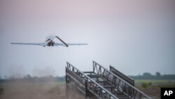 Запуск дрона ВСУ (архивное фото)