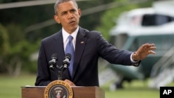 Presiden Obama berbicara di halaman Gedung Putih tentang tanggapan pemerintahannya sehubungan dengan meningkatnya ekstrimis di Irak, 13/6/2014.