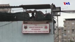 Türkiye’nin Çözümsüz Sorunu: Anneleriyle Cezaevinde Kalan Çocuklar
