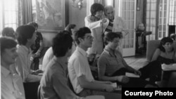 Seiji Ozawa talks with Leonard Bernstein during a lecture for Tanglewood students in this undated file photo. (Walter H. Scott)