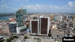 Une vue de la ville portuaire tanzanienne de Dar es Salaam, le 12 juillet 2013. (REUTERS/Andrew Emmanuel)