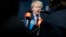 Bộ trưởng Ngoại giao Anh Boris Johnson phát biểu với truyền thông khi ông đến tham dự hội nghị các bộ trưởng ngoại giao EU tại Brussels, ngày 19/3/2018. 