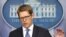 Jay Carney, portavoz de la Casa Blanca, lamentó que Rusia no hubiese empleado su influencia para impedir los referendos.