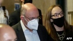 Allen Weisselberg (C) former US President Donald Trump’s company chief financial officer departs the criminal court in lower Manhattan after pleading not guilty to the charges in New York on July 1, 2021. (Photo by Kena Betancur / AFP)