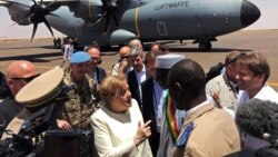 Mini-tournée sahélienne pour Angela Merkel