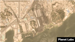 북한 남포의 석탄 항구를 촬영한 17일자 위성사진. 선박 3척이 정박한 모습이 보인다. 사진제공=Planet Labs.