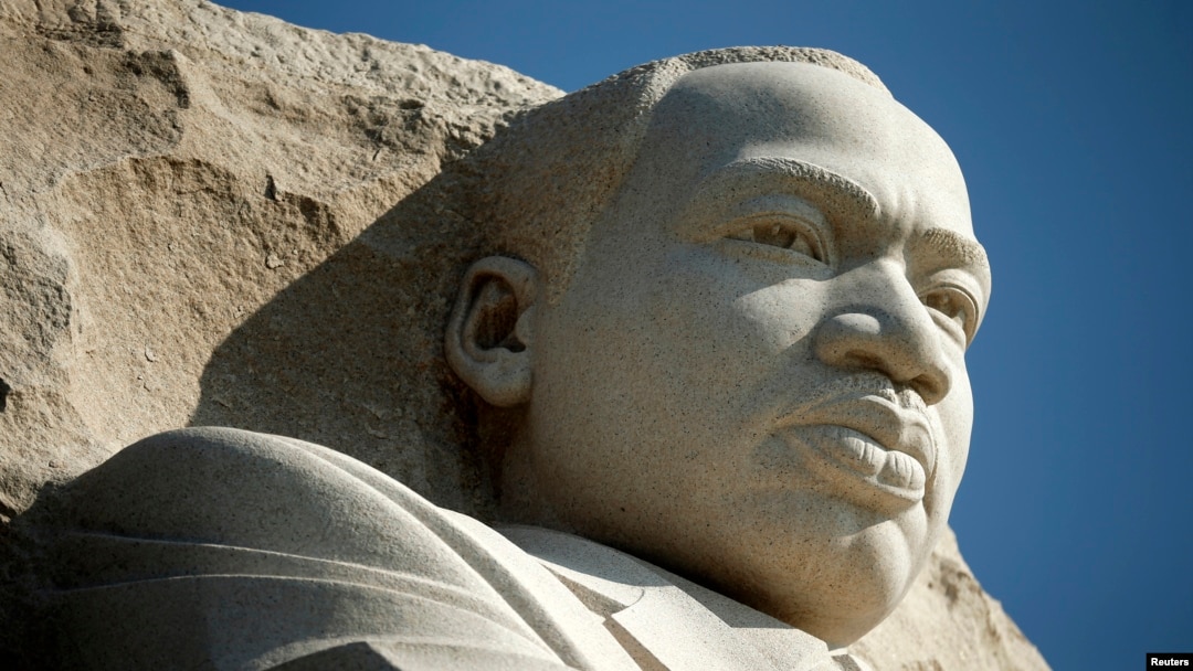 Amerikada tenglik uchun kurashgan Martin Lyuter King haykali, Vashington 