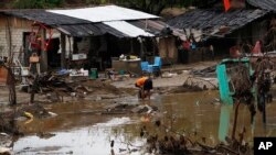 El clima tropical de México hace al país propenso a sufrir tormentas. En 2013, el huracán Raymond provocó graves inundaciones.