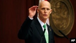 Gubernur Florida Rick Scott memerintahkan pengawasan ebola di wilayahnya (foto: dok).