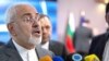 Arhiva - Iranski ministar inostranih poslova, Mohamed Džavad Zarif, obraća se medijima nakon sastanka sa šeficom evropske diplomatije Federikom Mogerini u Briselu, 15. maja 2018.