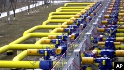 FILE - A set of pipes in a gas storage and transit point in Boyarka, just outside Kiev, Ukraine - the main conduit for Russia’s natural gas exports to Europe.
