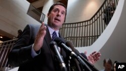 El republicano Devin Nunes ha provocado un cisma dentro de la Comisión de Inteligencia de la Cámara de Representantes, que dirige.