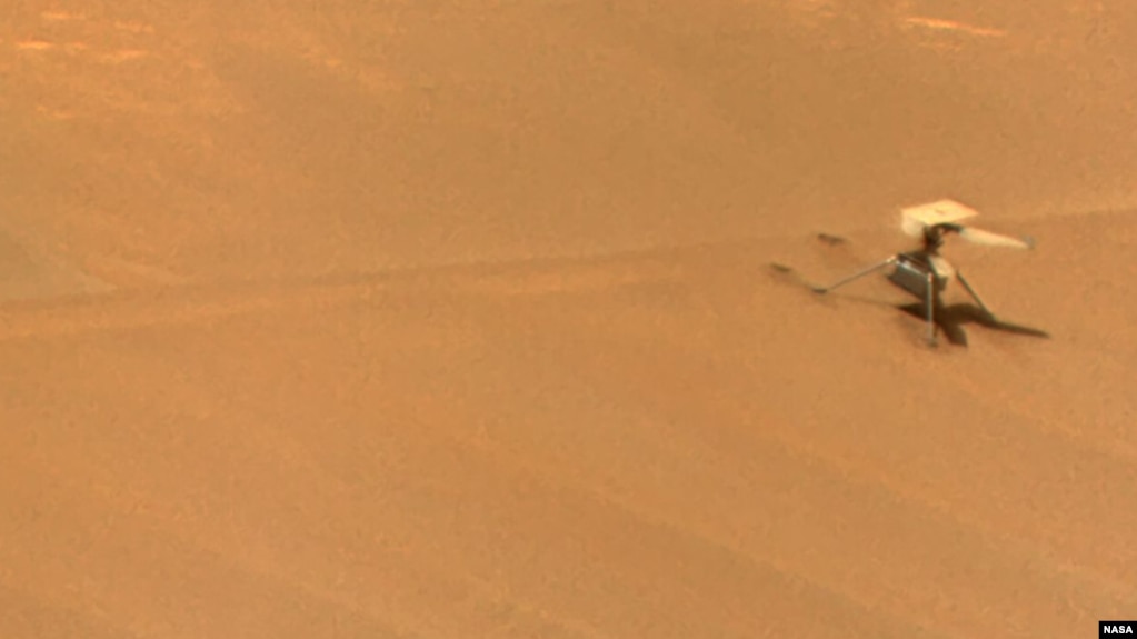 NASA’s Ingenuity Mars Helicopter stands near a sand hill in an image taken by the Perseverance rover on Feb. 24, 2024, about five weeks after the aircraft's crash. (Image credit: Credit: NASA/JPL-Caltech/LANL/CNES/CNRS)