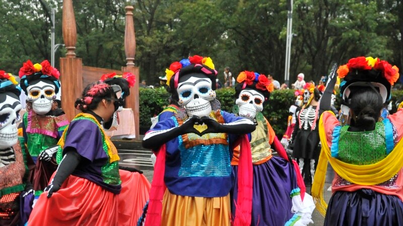 Aztec Descendants: ‘Take the Dollar Out of the Day of the Dead’