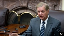 Senatè Repibliken nan Kongrè Etazini an, Lindsey Graham. (Foto: Wachintonn, DC, 15 novanm 2016.)