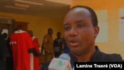 Me Prosper Farama, avocat des parties civiles, à Ouagadougou, au Burkina, le 27 novembre 2018. (VOA/Lamine Traoré)