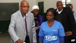 南非總統祖馬5月7日到票站為總統選舉投票。