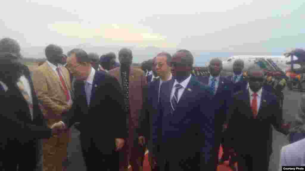 Ziyarar Ban Ki-moon kasar Burundi