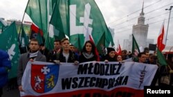 Демонстрация националистов в День Независимости Польши (архивное фото) 