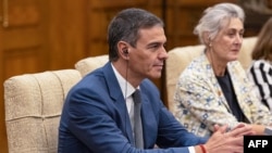 El primer ministro español, Pedro Sánchez, se reúne con el presidente de China, Xi Jinping (no en la foto), en la pensión estatal Diaoyutai en Beijing el 9 de septiembre de 2024. 