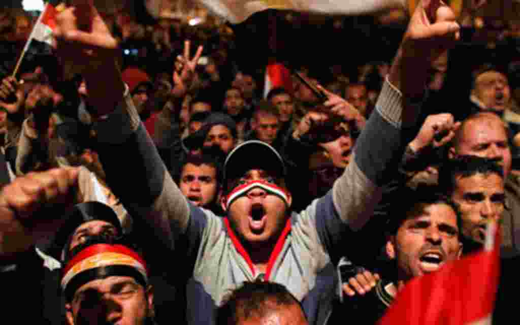 Hoy sí, los manifestantes pueden celebrar 'el día de la salida' de Mubarak.