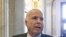 ທ່ານ John McCain ສະມາຊິກສະພາສູງສະຫະລັດ
ກ່າວຕໍ່ບັນ ດານັກຂ່າວ ທີ່ຕຶກສະພາສະຫະລັດ.
ວັນທີ 6 ມີນາ 2012. 