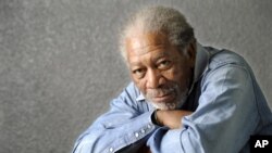 Morgan Freeman visita Guatemala para realizar una serie de la cadena National Geographic sobre la cultura maya.