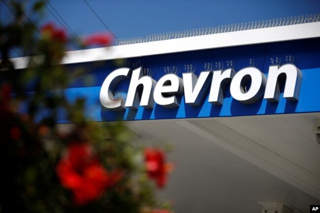 បដាក្រុមហ៊ុន Chevron