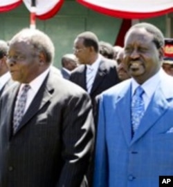 Le président Kibaki et le Premier ministre Raila Odinga