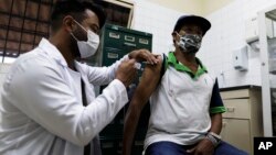 Hurumende iri kukurudzirwa kuti itaure zvakasimba pamusoro penhomba ichashandiswa munyika senzira yekugadzirisa mashoko akashata pamusoro penhomba idzi anonzi ari kutenderera munyika.