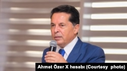 Ahmet Özer