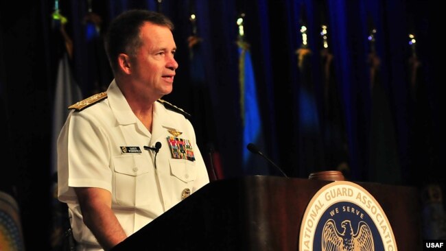 時任美軍參謀長聯席會議副主席的溫尼菲爾德上將(Retired Admiral Sandy Winnefeld)(美國空軍2011年8月28日照片)