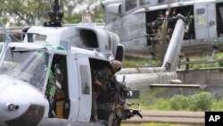 Estados Unidos donó helicópteros a Guatemala para luchar contra el tráfico de drogas.