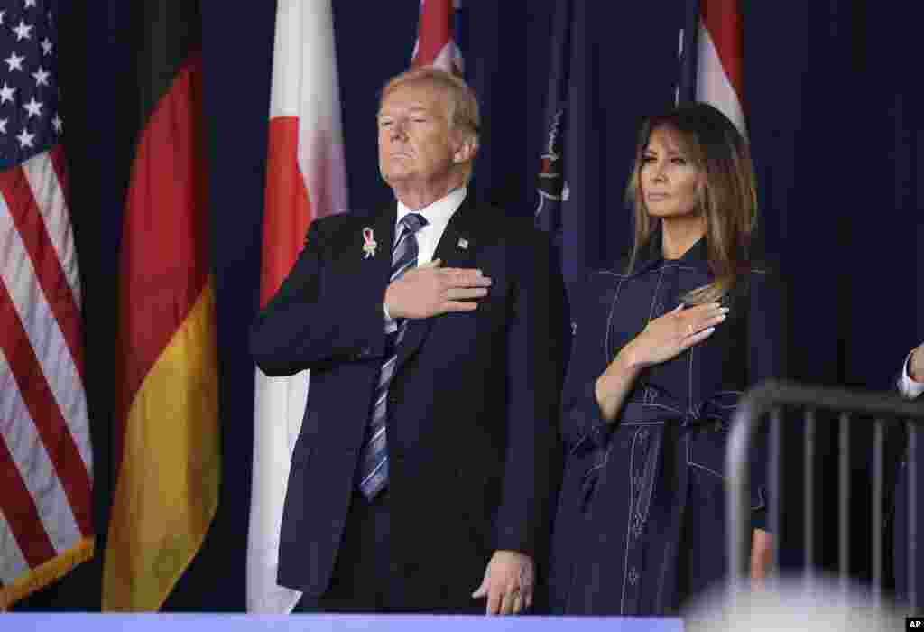 Presiden Donald Trump dan Ibu Negara Melania Trump menghadiri acara peringatan 11 September di Shanksville, Pennsylvania, 11 September 2018.