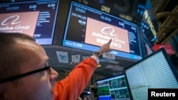 Harga saham perusahaan China, Alibaba (BABA), naik 36 persen di Bursa Saham New York (NYSE), Jumat (19/9).