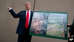 El presidente Donald Trump había dicho la semana pasada que veía menos de un 50 por ciento de posibilidades de que los negociadores del Congreso puedan lograr un acuerdo para financiar el muro en la frontera. 