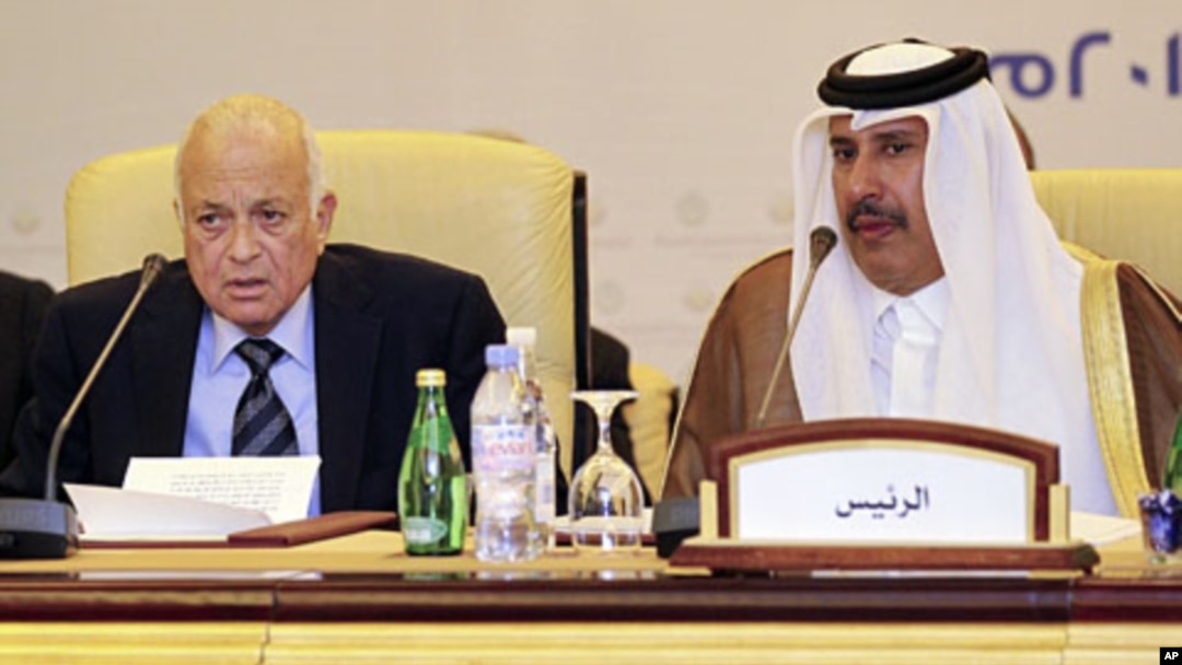 Sekjen Liga Arab Nabil Elarabi (kiri) mengatakan, solusi bagi konflik di Libya harus menghormati kehendak bebas rakyat Libya (foto: dok).