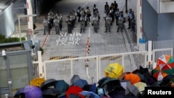 Cảnh sát được triển khai để đối phó cuộc biểu tình ngày 1/7