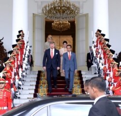 Presiden Jokowi dan Raja Belanda Willem Alexander dalam konferensi pers di Istana Kepresidenan Bogor, Selasa, 10 Maret 2020. (Foto: Biro Setpres)