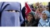 5 Negara yang Melarang Hijab atau Niqab: Prancis Hingga Turki
