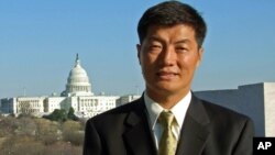 སྲིད་སྐྱོང་དང་ཨ་རིའི་གྲོས་ཚོགས་ཀྱི་ཚོགས་གཙོ་མཇལ་འཕྲད།