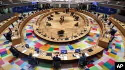 Suasana KTT Uni Eropa di gedung Dewan Eropa, Brussel, Kamis, 15 Oktober 2020.(Kenzo Tribouillard, Pool via AP)