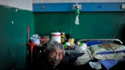 一名患矽肺病的老礦工在安徽省一家醫院接受治療（路透社資料照片）