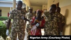 Msichana wa shule ya Chibok Amina Ali aliyeokolewa kutoka Damboa.