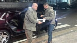 Міністр оборони України Рустем Умеров прибуває на зустріч з міністром оборони Південної Кореї Кім Йон Хюном у Міноборони в Сеулі, 27 листопада 2024 року. (Фото: YONHAP / AFP)