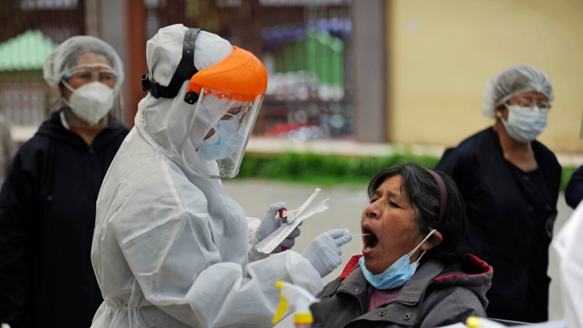 Covid-19: Los contagios se elevan cinco veces en Santa Cruz Covid-19: Los contagios se elevan cinco veces en Santa Cruz